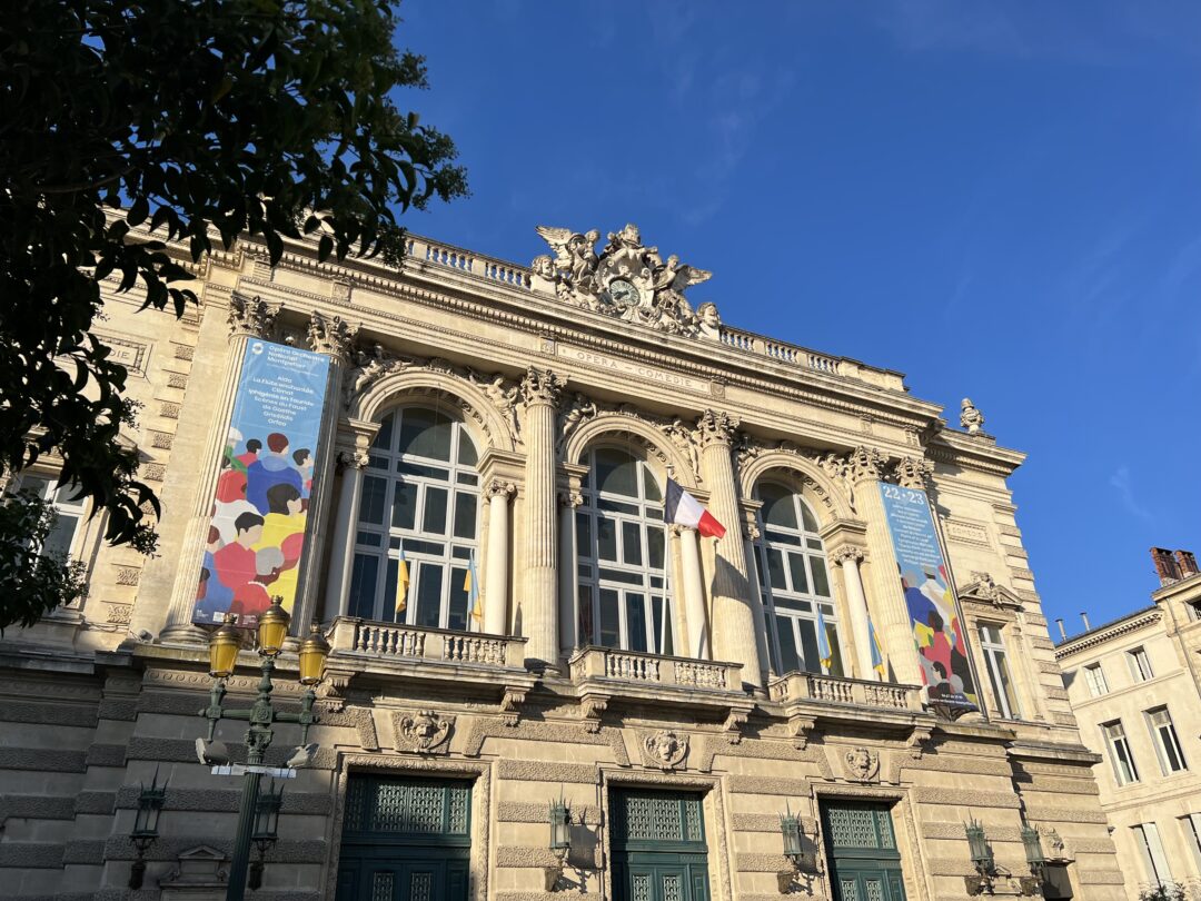 Façade Opéra Comédie - saison 22-23